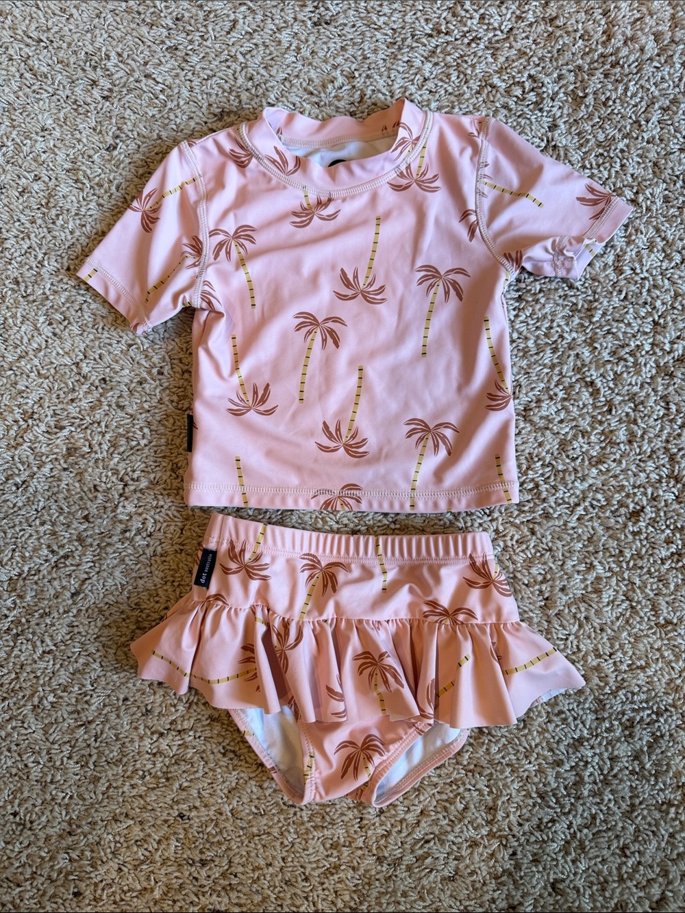 dot Australia 2-piece rashguard swimsuit set Hawaiian palms Size 5